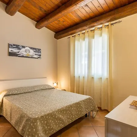 Jasmine House Near The Sandy Parking & Wifi * Calabernardo