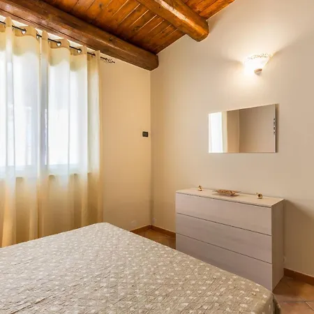 Jasmine House Near The Sandy Parking & Wifi * Calabernardo