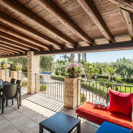 בית נופש Jasmine House Near The Sandy Parking & Wifi *
