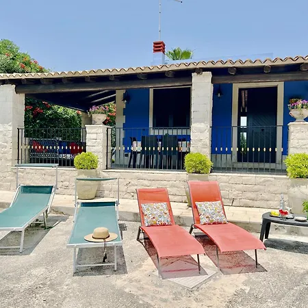 Jasmine House Near The Sandy Parking & Wifi