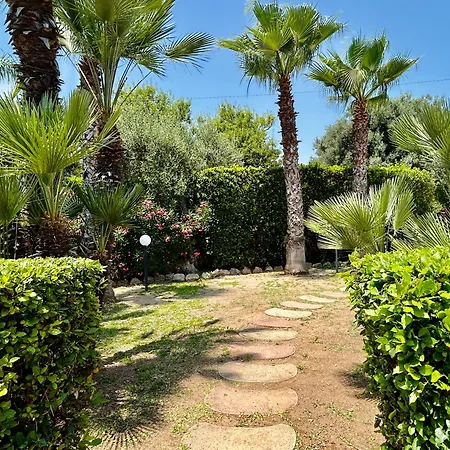 Jasmine House Near The Sandy Parking & Wifi בית נופש קלברנרדו